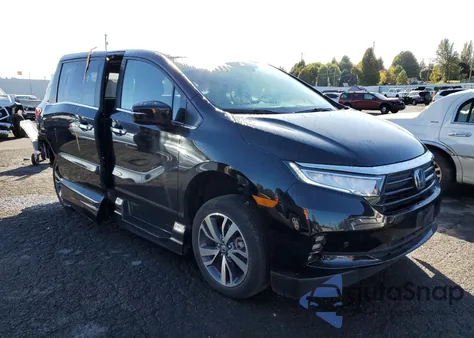 2022 Honda Odyssey Touring from USA, damaged, VIN 5FNRL6H88NB067031